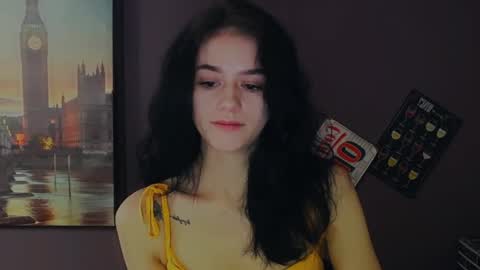 Aprill online show from January 26, 2025, 2:41 pm