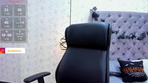 April online show from October 11, 2025, 12:32 am