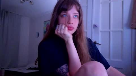 Snapshot of aqua_sultry chatting on October 6, 2025, 5:10 pm aqua_sultry online show from October 6, 2025, 5:10 pm