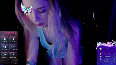 aqualen online show from March 10, 2025, 5:18 pm