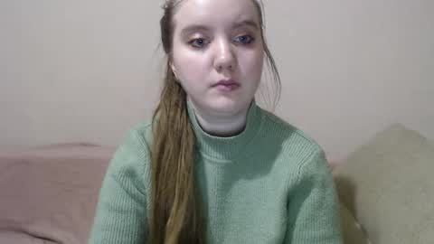 Snapshot of aquanarmin chatting on December 15, 2024, 2:59 pm Josefin online show from December 15, 2024, 2:59 pm