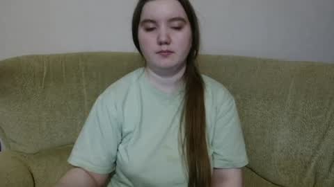 Snapshot of aquanarmin chatting on June 18, 2026, 1:15 pm Josefin online show from June 18, 2026, 1:15 pm