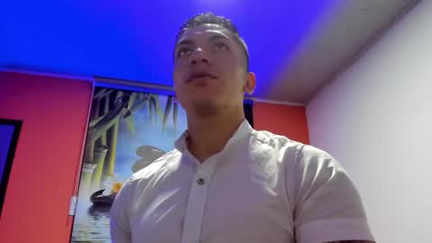 Jonathan online show from November 18, 2025, 11:15 pm