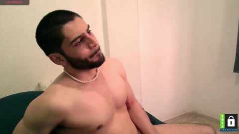 Snapshot of arab_b chatting on February 15, 2026, 7:51 am Thiago online show from February 15, 2026, 7:51 am