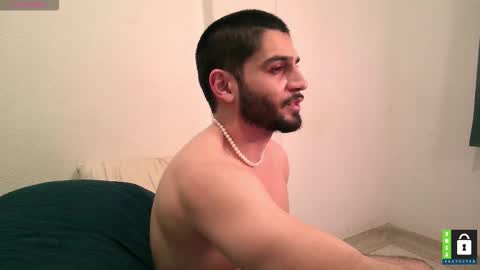 Snapshot of arab_b chatting on March 18, 2026, 3:15 pm Thiago online show from March 18, 2026, 3:15 pm