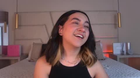 Snapshot of arabella__1 chatting on June 5, 2026, 1:23 am Arabella online show from June 5, 2026, 1:23 am
