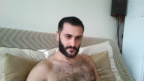 hairycub online show from December 16, 2024, 6:10 am