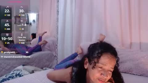 Nadia Cyel online show from January 17, 2025, 1:04 am