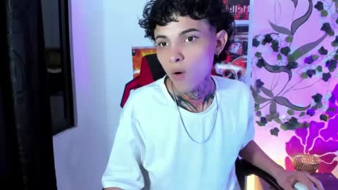 Snapshot of arceluuz chatting on January 25, 2025, 4:56 am Arceluz online show from January 25, 2025, 4:56 am