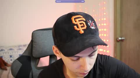 ARCHIBALDO online show from April 10, 2026, 12:16 am