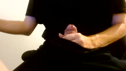 Snapshot of arekusan6 chatting on May 8, 2026, 9:42 pm Arek online show from May 8, 2026, 9:42 pm