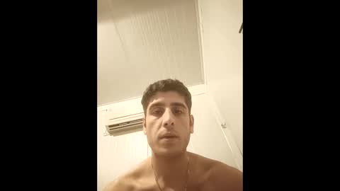 arenn1997 online show from December 1, 2025, 12:04 am