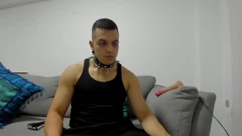 Aren Noctis online show from April 17, 2026, 1:19 am