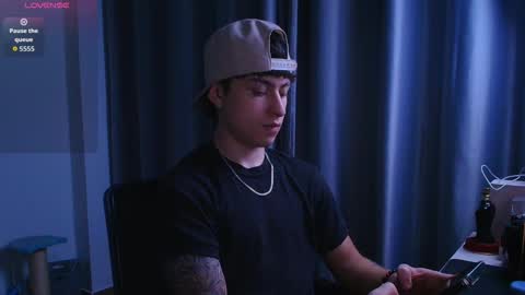 Ares online show from October 24, 2025, 6:21 am