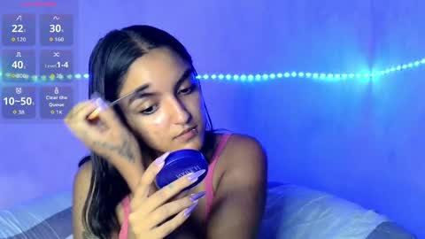 Snapshot of ari_20_ chatting on April 25, 2026, 2:36 pm Bella online show from April 25, 2026, 2:36 pm