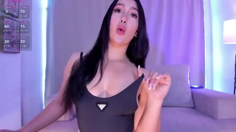 Ari online show from April 17, 2026, 2:53 pm