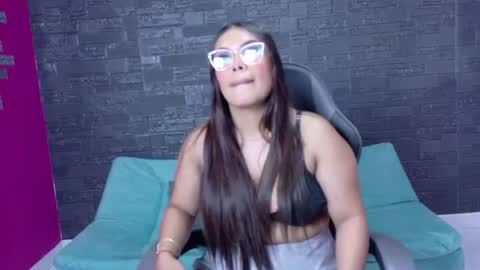 Aria online show from August 4, 2026, 1:20 am