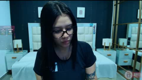 Snapshot of aria_bloomer chatting on May 29, 2026, 11:41 am Ari online show from May 29, 2026, 11:41 am