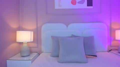 Snapshot of aria_greco chatting on October 9, 2025, 2:31 am Aria online show from October 9, 2025, 2:31 am