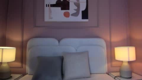 Snapshot of aria_greco chatting on October 30, 2025, 2:46 am Aria online show from October 30, 2025, 2:46 am