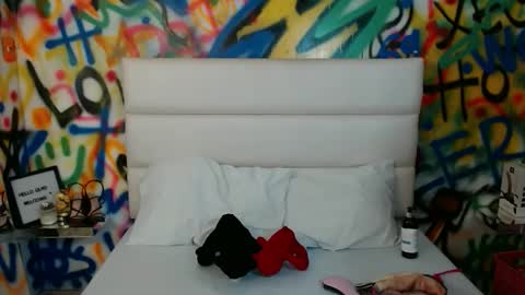 aria online show from January 19, 2026, 11:58 am