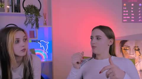 Luna online show from September 25, 2025, 11:52 pm