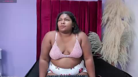 Snapshot of aria_velvett chatting on July 22, 2026, 12:41 pm aria_velvett online show from July 22, 2026, 12:41 pm