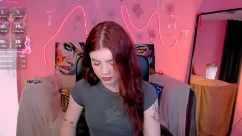 aria_voss_ online show from May 30, 2026, 7:11 pm