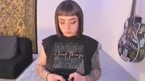 Snapshot of aria_x_orien chatting on July 15, 2026, 8:03 pm Aria and Orien online show from July 15, 2026, 8:03 pm