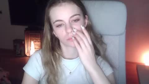 AriaCreazy online show from January 5, 2026, 9:51 pm