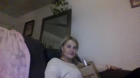 Snapshot of ariadams chatting on February 26, 2025, 2:26 am ari adams online show from February 26, 2025, 2:26 am