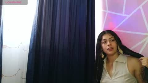 dafna lorens  online show from June 10, 2026, 1:32 pm