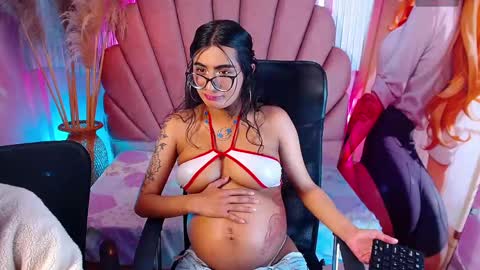 ariadna_carter_ online show from September 11, 2025, 8:31 pm