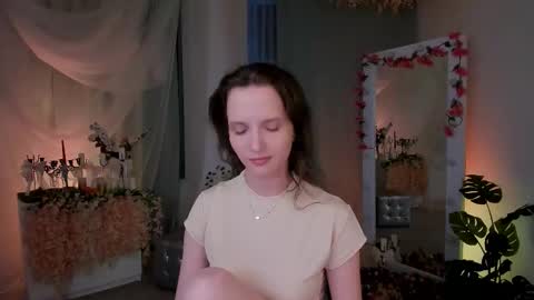 Snapshot of ariadna_s chatting on February 17, 2025, 2:53 am Ariadna online show from February 17, 2025, 2:53 am