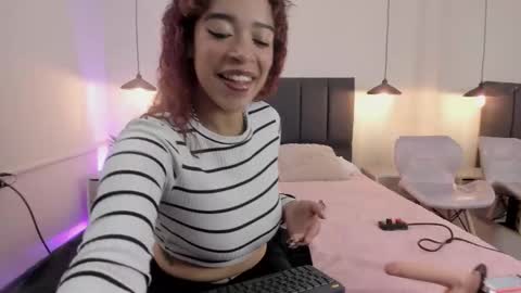 Ariadna online show from November 16, 2025, 3:45 am