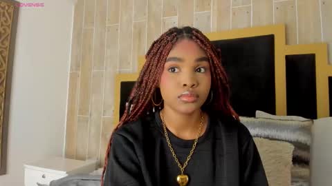 Aria Foster online show from October 19, 2025, 12:11 am