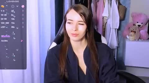 Snapshot of ariamill chatting on September 22, 2025, 4:47 am Ari online show from September 22, 2025, 4:47 am