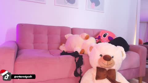   online show from December 19, 2024, 4:02 am