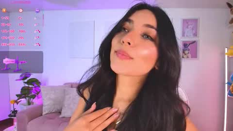   online show from November 27, 2025, 9:06 pm