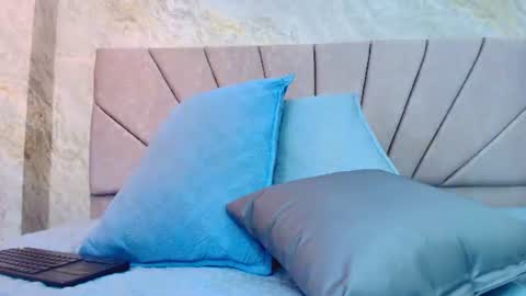Snapshot of ariana_florez chatting on July 2, 2026, 7:09 pm Sofia online show from July 2, 2026, 7:09 pm