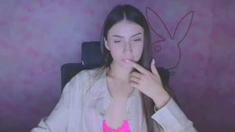 Ariana online show from October 13, 2025, 5:29 am