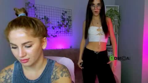 ariana_ross7 online show from September 19, 2025, 10:27 am