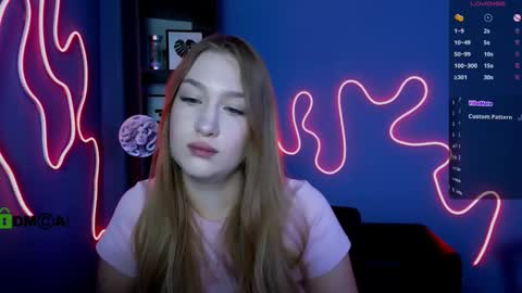 ariana_ross7 online show from September 30, 2025, 5:51 pm