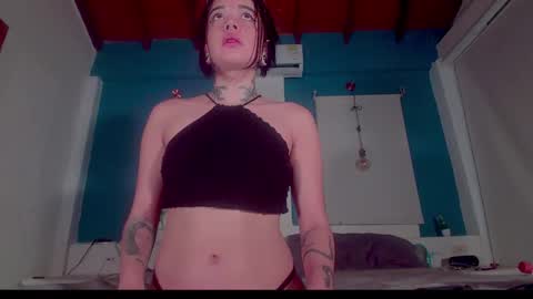 Snapshot of ariana_whitee chatting on October 30, 2025, 4:47 am ariana_whitee online show from October 30, 2025, 4:47 am