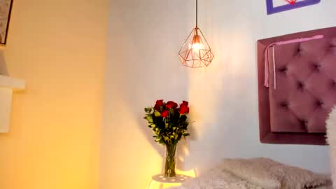 Susan online show from February 14, 2025, 11:20 pm