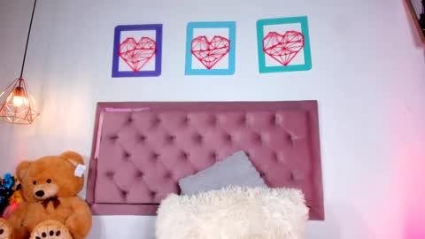 Susan online show from March 8, 2025, 11:49 pm