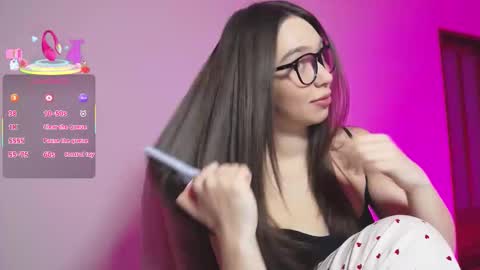 arianahot777 online show from February 13, 2026, 7:10 pm