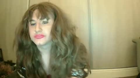 Ariana 3 online show from November 7, 2025, 6:52 pm