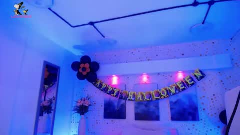 Ari  online show from November 2, 2025, 12:51 pm