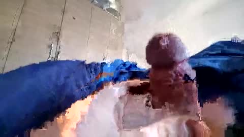 Banana online show from January 7, 2025, 8:56 am